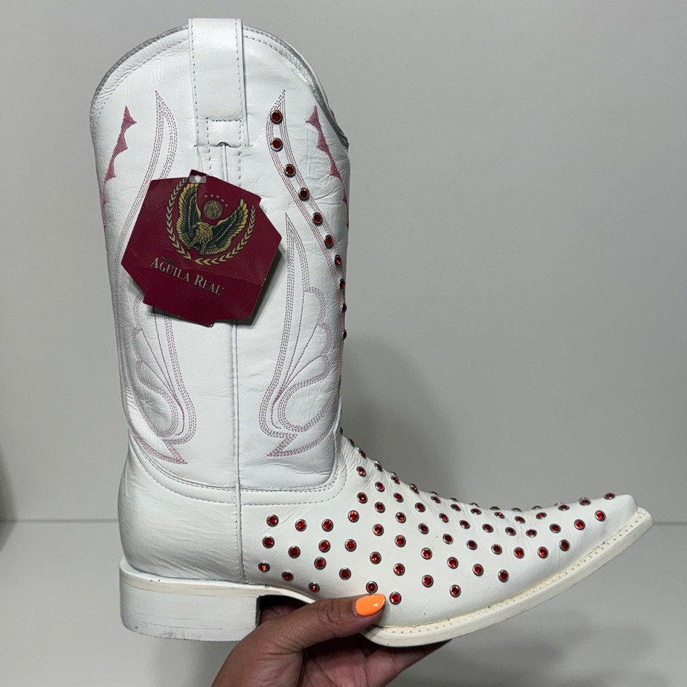Botas Aguila Real Leather Pointy Boots - Picture 1 of 17